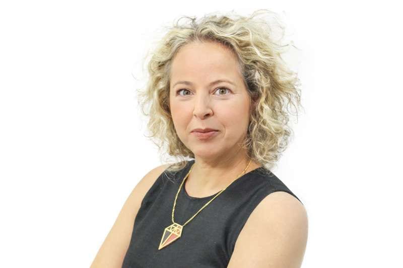 אמא עצבנית 04.02.24
