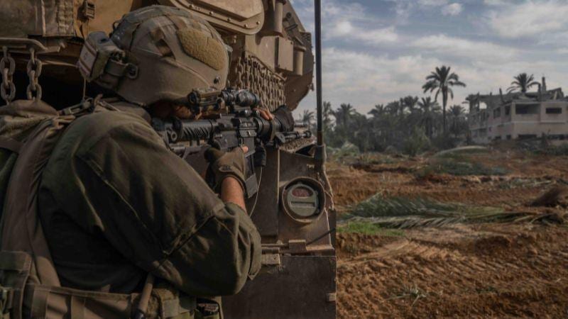 "במקום להילחם למען המדינה אנחנו נלחמים בשביל מענקים"