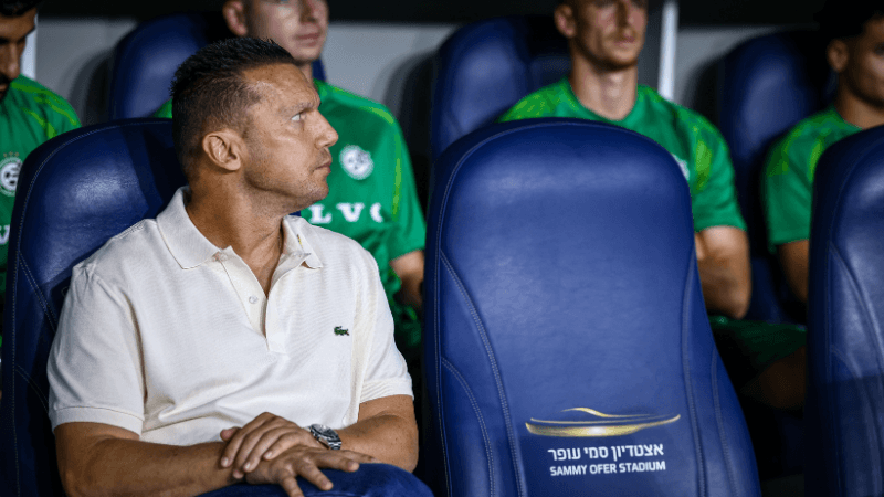 ״אם אני ברק בכר זה פוגע בי״